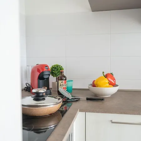Ferienwohnung Fuer 6 Personen Ca 85 Qm In Alghero, Sardinien Sassarese *